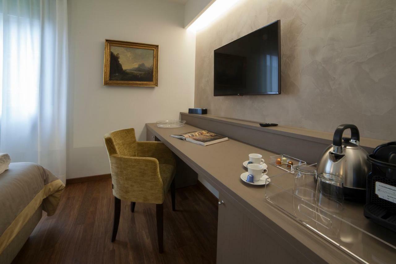 Parco Dell'Adige Rooms Verona Exterior foto